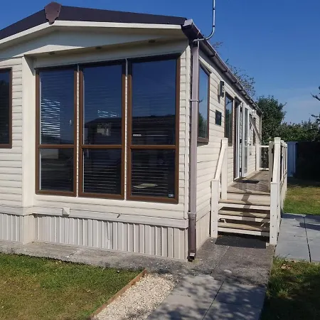 6 Berth Caravan On Lakeside Holiday Park Burnham-on-Sea Exterior photo