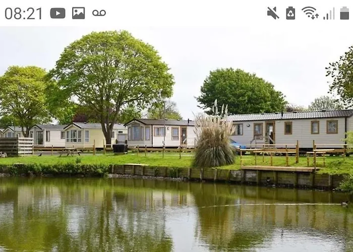 6 Berth Caravan On Lakeside Holiday Park